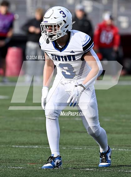 Thumbnail 3 in Newtown vs New Canaan (CIAC Class L SemiFinal) photogallery.