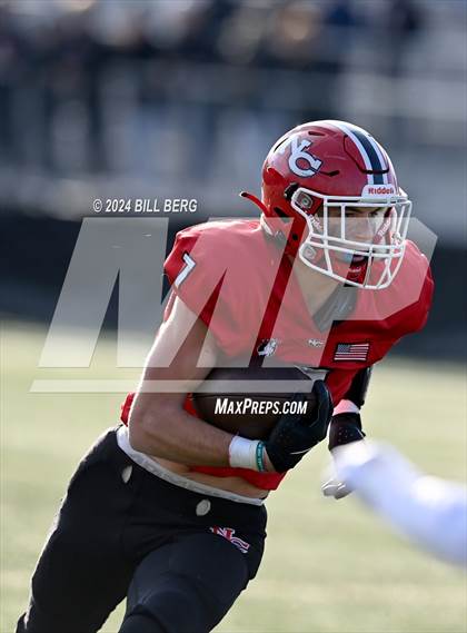 Thumbnail 2 in Newtown vs New Canaan (CIAC Class L SemiFinal) photogallery.