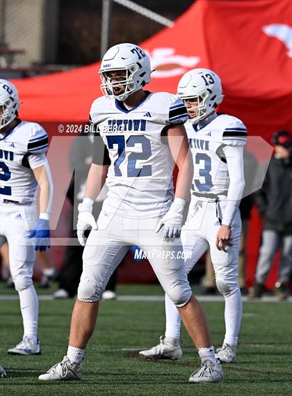 Thumbnail 3 in Newtown vs New Canaan (CIAC Class L SemiFinal) photogallery.