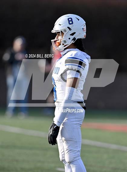 Thumbnail 2 in Newtown vs New Canaan (CIAC Class L SemiFinal) photogallery.