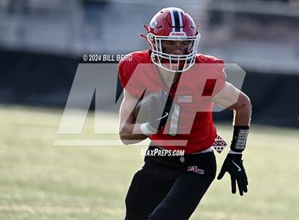 Thumbnail 1 in Newtown vs New Canaan (CIAC Class L SemiFinal) photogallery.
