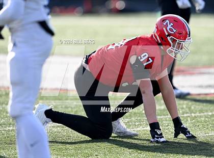 Thumbnail 3 in Newtown vs New Canaan (CIAC Class L SemiFinal) photogallery.