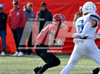 Thumbnail 3 in Newtown vs New Canaan (CIAC Class L SemiFinal) photogallery.