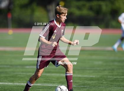 Thumbnail 1 in Harrison vs. Arlington B (White Plains Kickoff Classic) photogallery.