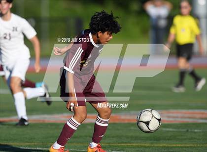 Thumbnail 3 in Harrison vs. Arlington B (White Plains Kickoff Classic) photogallery.