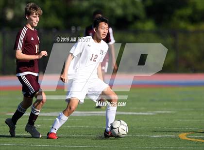 Thumbnail 2 in Harrison vs. Arlington B (White Plains Kickoff Classic) photogallery.