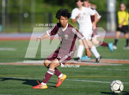 Thumbnail 1 in Harrison vs. Arlington B (White Plains Kickoff Classic) photogallery.