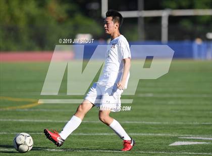 Thumbnail 1 in Harrison vs. Arlington B (White Plains Kickoff Classic) photogallery.
