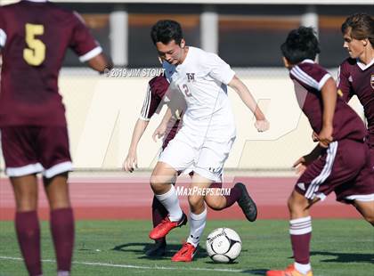 Thumbnail 1 in Harrison vs. Arlington B (White Plains Kickoff Classic) photogallery.