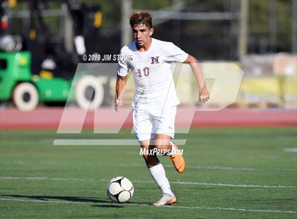 Thumbnail 1 in Harrison vs. Arlington B (White Plains Kickoff Classic) photogallery.