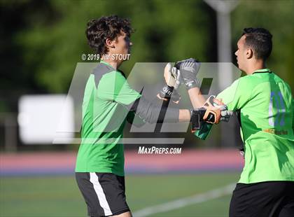 Thumbnail 2 in Harrison vs. Arlington B (White Plains Kickoff Classic) photogallery.