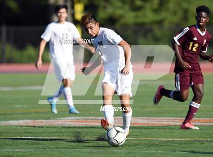 Thumbnail 2 in Harrison vs. Arlington B (White Plains Kickoff Classic) photogallery.