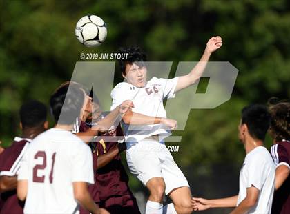 Thumbnail 2 in Harrison vs. Arlington B (White Plains Kickoff Classic) photogallery.