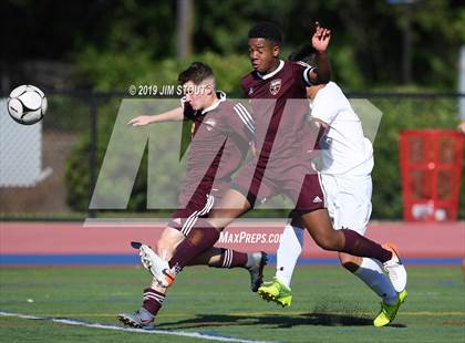 Thumbnail 2 in Harrison vs. Arlington B (White Plains Kickoff Classic) photogallery.
