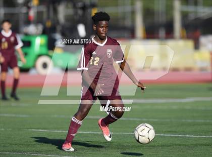 Thumbnail 1 in Harrison vs. Arlington B (White Plains Kickoff Classic) photogallery.