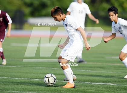 Thumbnail 1 in Harrison vs. Arlington B (White Plains Kickoff Classic) photogallery.