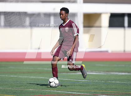 Thumbnail 2 in Harrison vs. Arlington B (White Plains Kickoff Classic) photogallery.