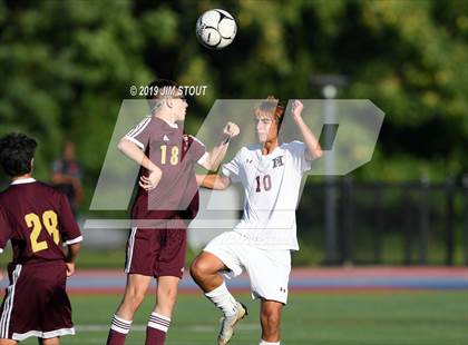 Thumbnail 1 in Harrison vs. Arlington B (White Plains Kickoff Classic) photogallery.