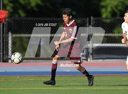 Thumbnail 3 in Harrison vs. Arlington B (White Plains Kickoff Classic) photogallery.