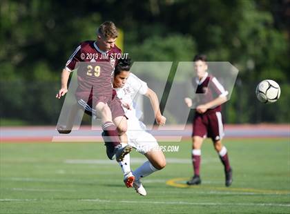 Thumbnail 2 in Harrison vs. Arlington B (White Plains Kickoff Classic) photogallery.