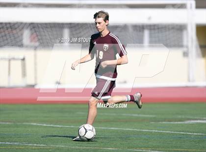 Thumbnail 2 in Harrison vs. Arlington B (White Plains Kickoff Classic) photogallery.