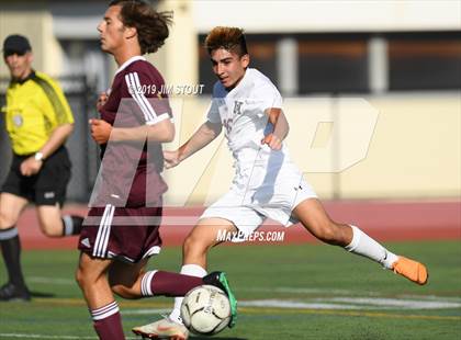 Thumbnail 1 in Harrison vs. Arlington B (White Plains Kickoff Classic) photogallery.