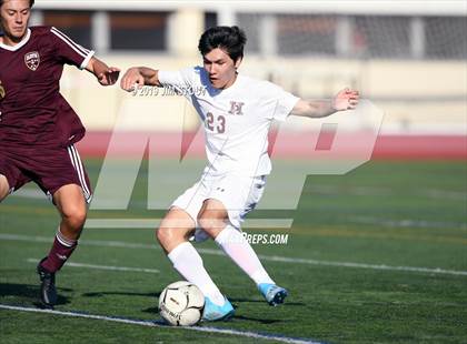 Thumbnail 2 in Harrison vs. Arlington B (White Plains Kickoff Classic) photogallery.