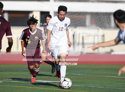 Thumbnail 1 in Harrison vs. Arlington B (White Plains Kickoff Classic) photogallery.