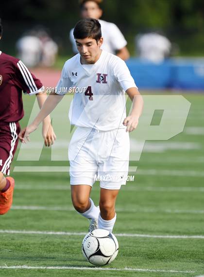 Thumbnail 2 in Harrison vs. Arlington B (White Plains Kickoff Classic) photogallery.