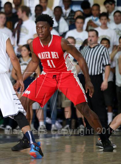 Thumbnail 3 in Mater Dei vs. St. John Bosco  photogallery.