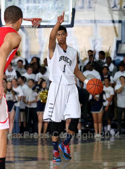 Thumbnail 1 in Mater Dei vs. St. John Bosco  photogallery.