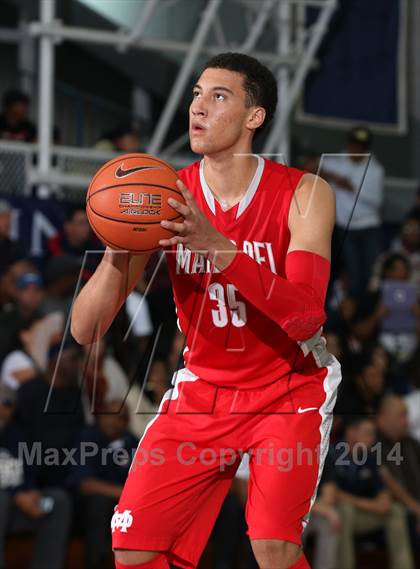 Thumbnail 3 in Mater Dei vs. St. John Bosco  photogallery.