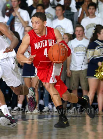 Thumbnail 3 in Mater Dei vs. St. John Bosco  photogallery.