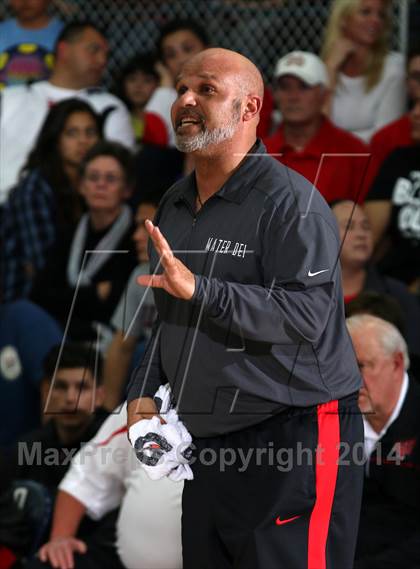 Thumbnail 2 in Mater Dei vs. St. John Bosco  photogallery.