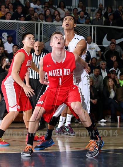 Thumbnail 1 in Mater Dei vs. St. John Bosco  photogallery.