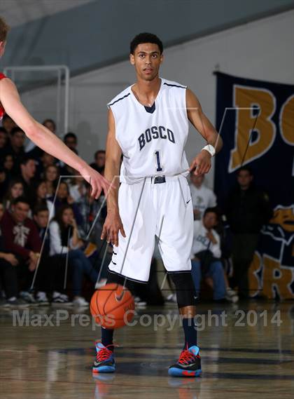 Thumbnail 3 in Mater Dei vs. St. John Bosco  photogallery.
