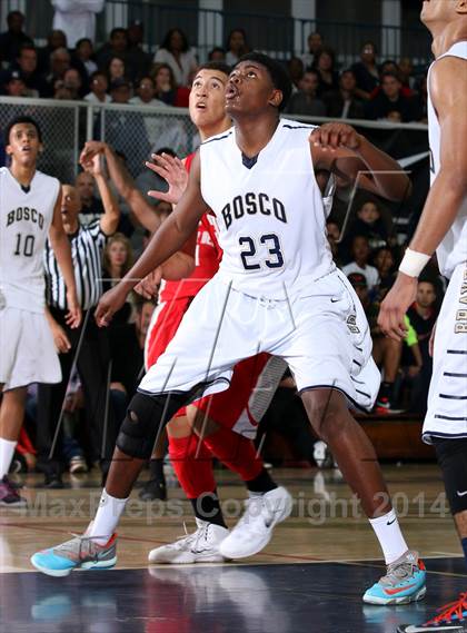 Thumbnail 3 in Mater Dei vs. St. John Bosco  photogallery.