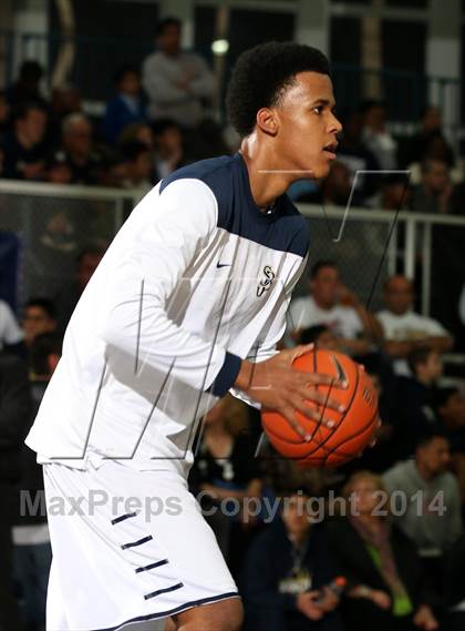 Thumbnail 2 in Mater Dei vs. St. John Bosco  photogallery.