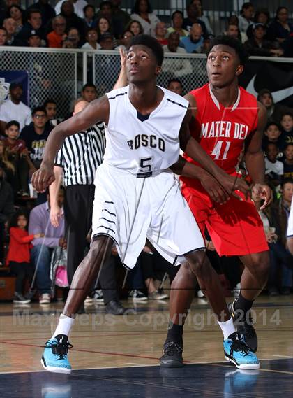 Thumbnail 2 in Mater Dei vs. St. John Bosco  photogallery.