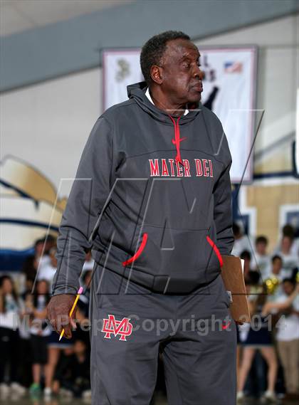 Thumbnail 2 in Mater Dei vs. St. John Bosco  photogallery.