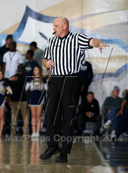 Thumbnail 3 in Mater Dei vs. St. John Bosco  photogallery.