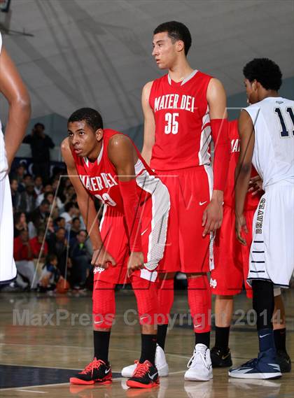 Thumbnail 2 in Mater Dei vs. St. John Bosco  photogallery.