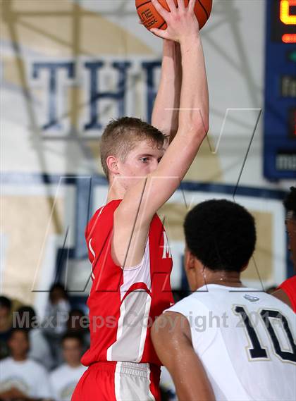 Thumbnail 3 in Mater Dei vs. St. John Bosco  photogallery.