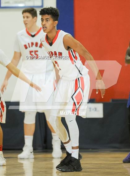 Thumbnail 3 in Ripon @ Freedom (Modesto Christian Holiday Hoops Classic) photogallery.