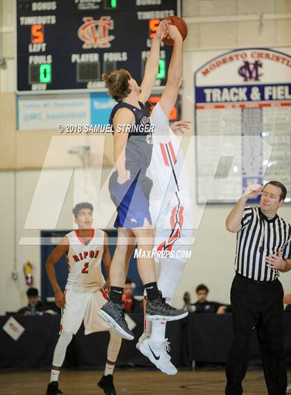 Thumbnail 1 in Ripon @ Freedom (Modesto Christian Holiday Hoops Classic) photogallery.