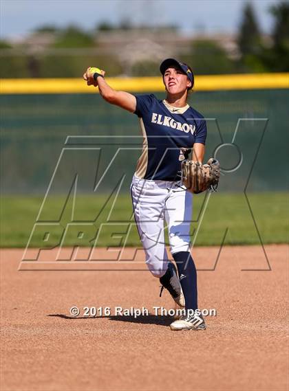 Thumbnail 3 in Elk Grove @ Sheldon photogallery.