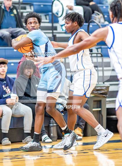 Thumbnail 3 in Oxford @ Lewisburg photogallery.