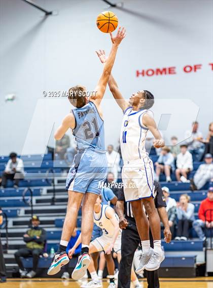 Thumbnail 1 in Oxford @ Lewisburg photogallery.