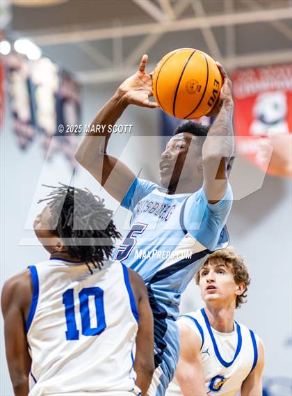 Thumbnail 1 in Oxford @ Lewisburg photogallery.