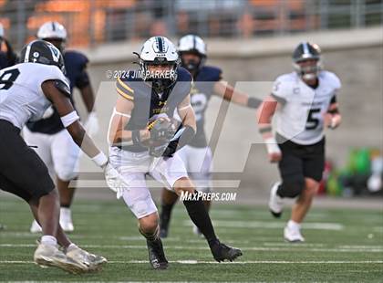 Thumbnail 2 in Vandegrift @ Stony Point photogallery.